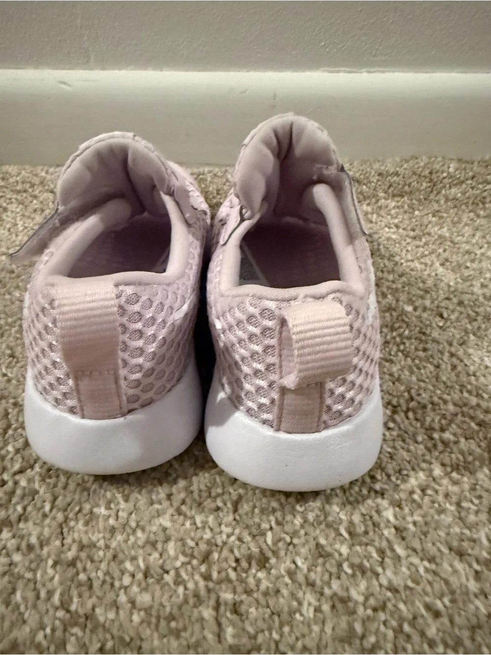 Nike Kids Light Pink Mesh Athletic Sneakers